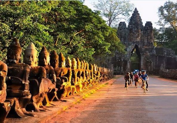 balade-a-velo-sous-soleil-voyage-cambodge